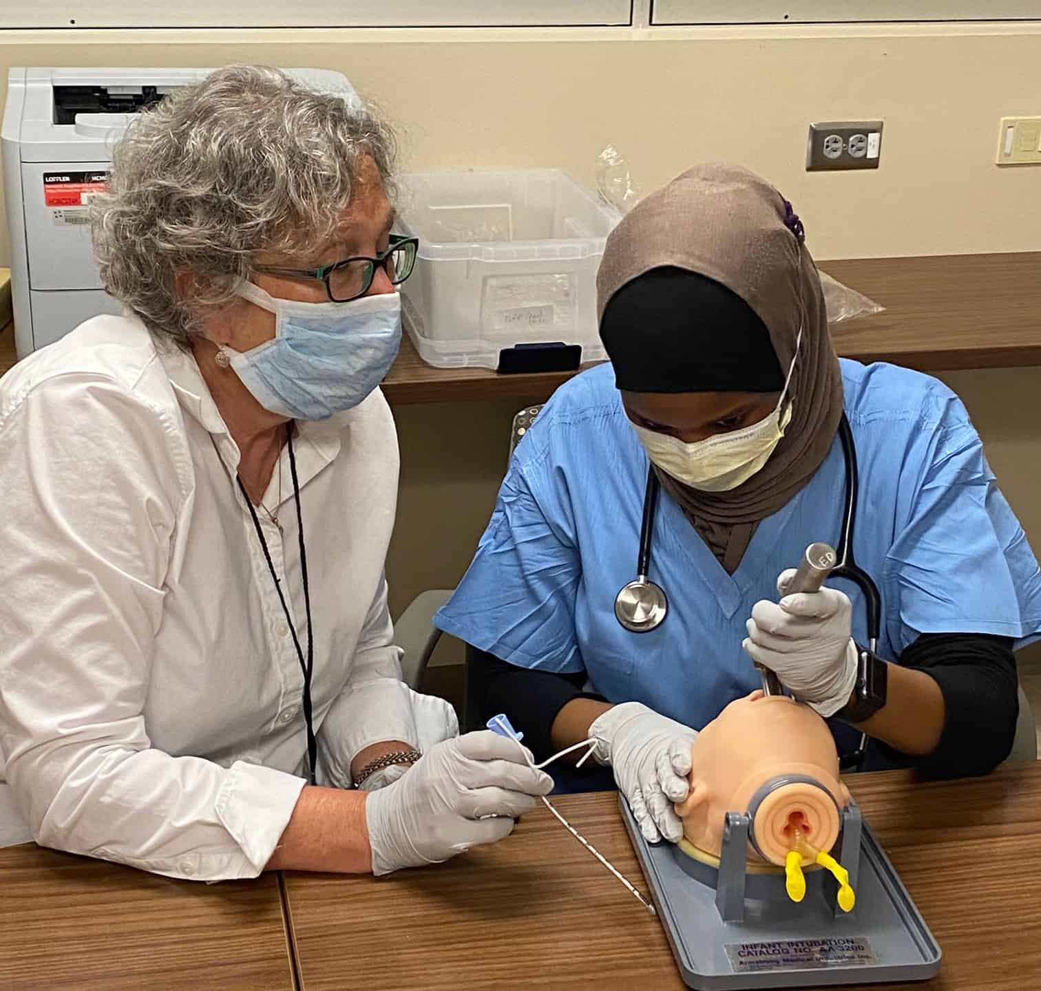 Resident learning on an airway simulator