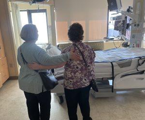 Jodie and her sister, Dawn, see Jodie's room in the Medical Intensive Care Unit at HCMC where she received ECMO treatment, ECMO, burn, Stevens Johnson Syndrome, TENS, SJS, allergic reaction, Allergic reaction, lifesaving ECMO intervention, Stevens Johnson Syndrome, ECMO machine, mastectomy
