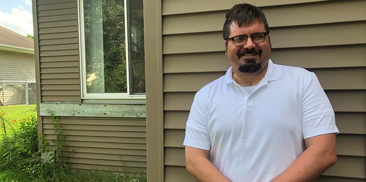 brandon johnson, life-saving ECMO after brain injury, extracorporeal membrane oxygenation, dr matthew prekker, pilot