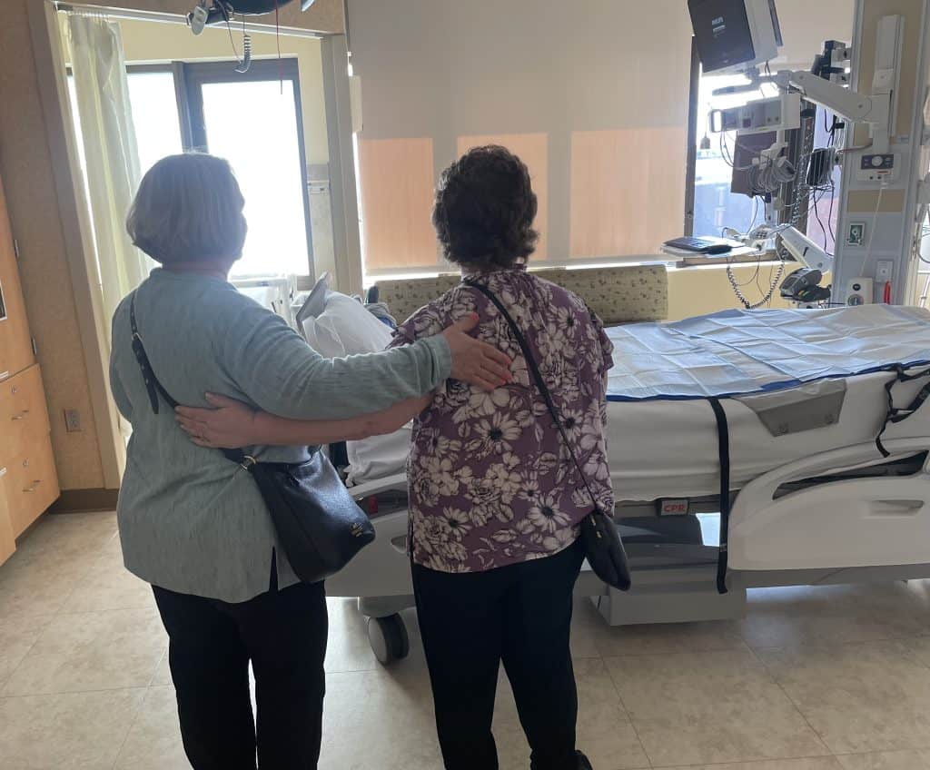 patients and family in hospital room, ECMO, burn, Stevens Johnson Syndrome, TENS, SJS, allergic reaction, Allergic reaction, lifesaving ECMO intervention, Stevens Johnson Syndrome, ECMO machine, mastectomy